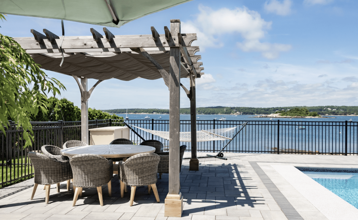 15 Must-Haves for a Beautiful Outdoor Living Room Design